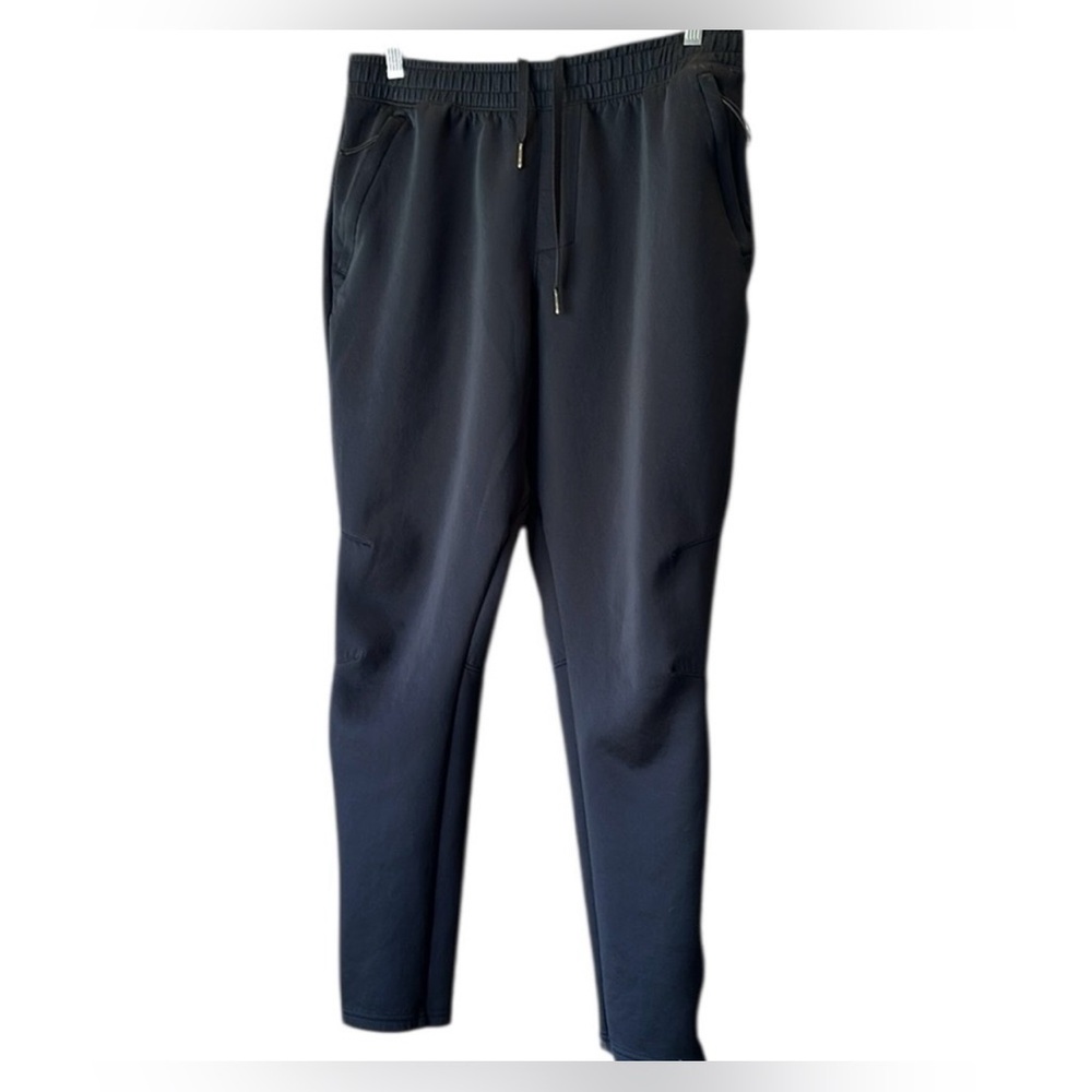 (Small 28/30) New Men’s All In Motion Black Moisture Wicking Drawstring Joggers